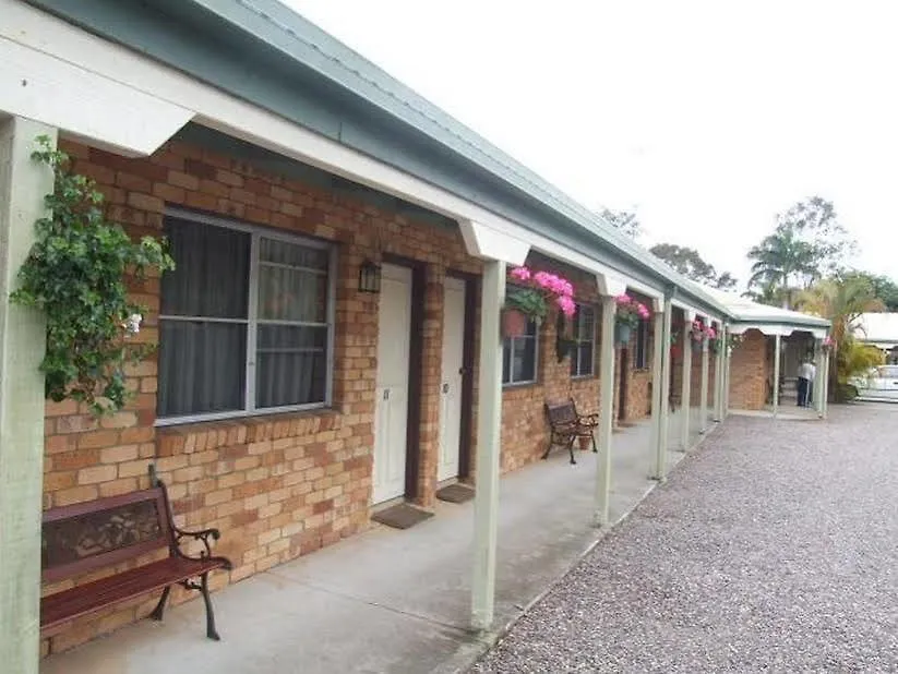 ***  Pacific Paradise Airport Motel Australia